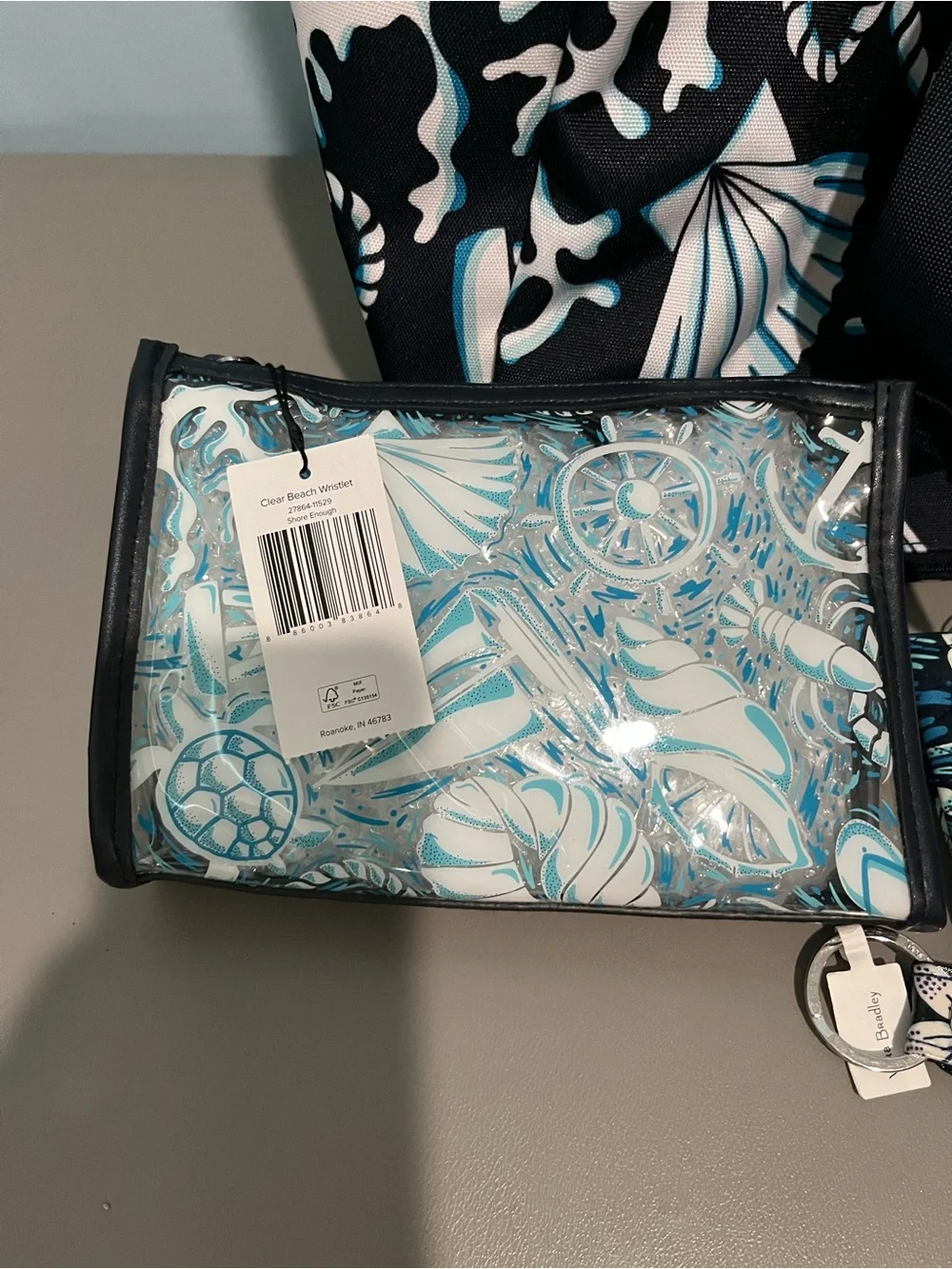 NWT Vera Bradley Shore Enough Tote & Accessory Set